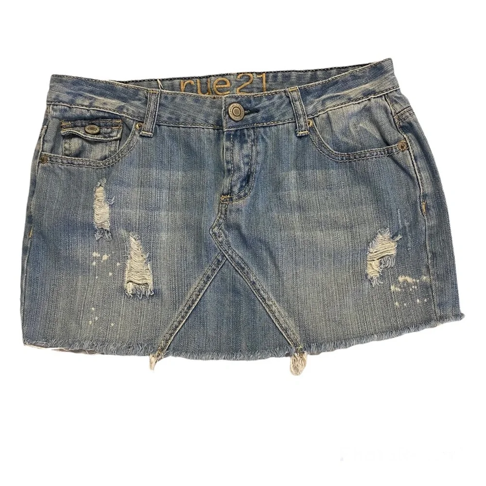 Rue21 Womens Denim Mini Skirt Distressed Ripped Blue Size 3‎ 4